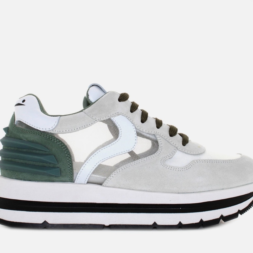 Worn couple times like new Voile Blanche P22us woman platform sneakers size 39.